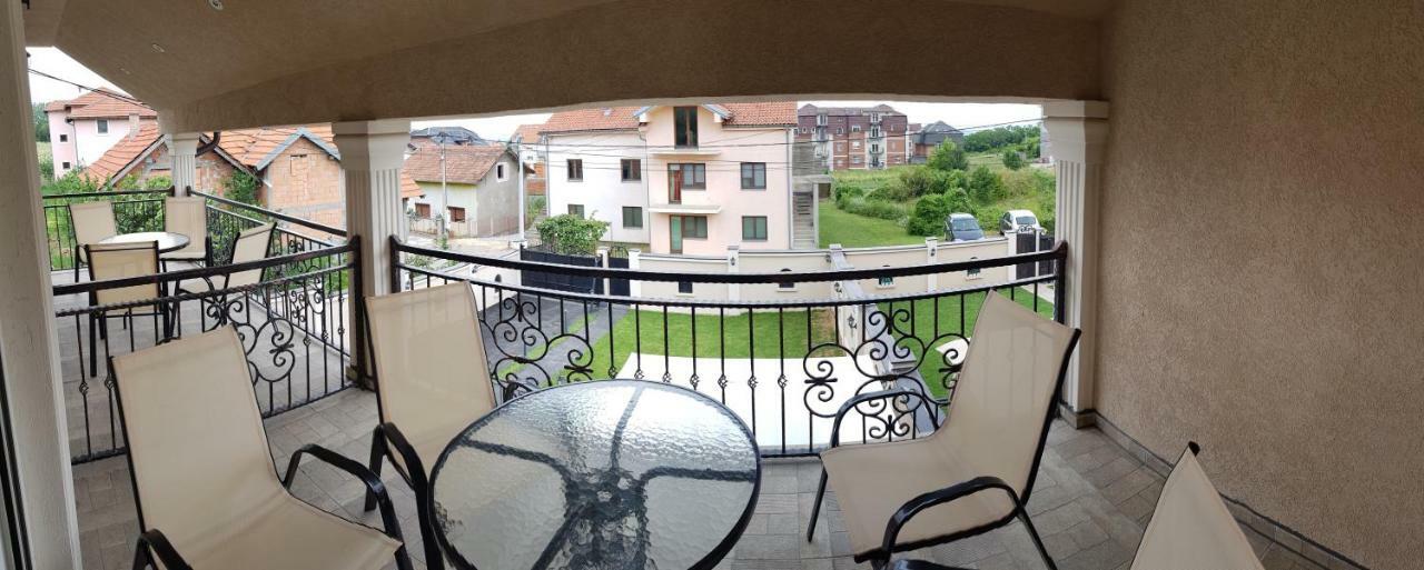 Apartments Exclusive Belgrado Exterior foto